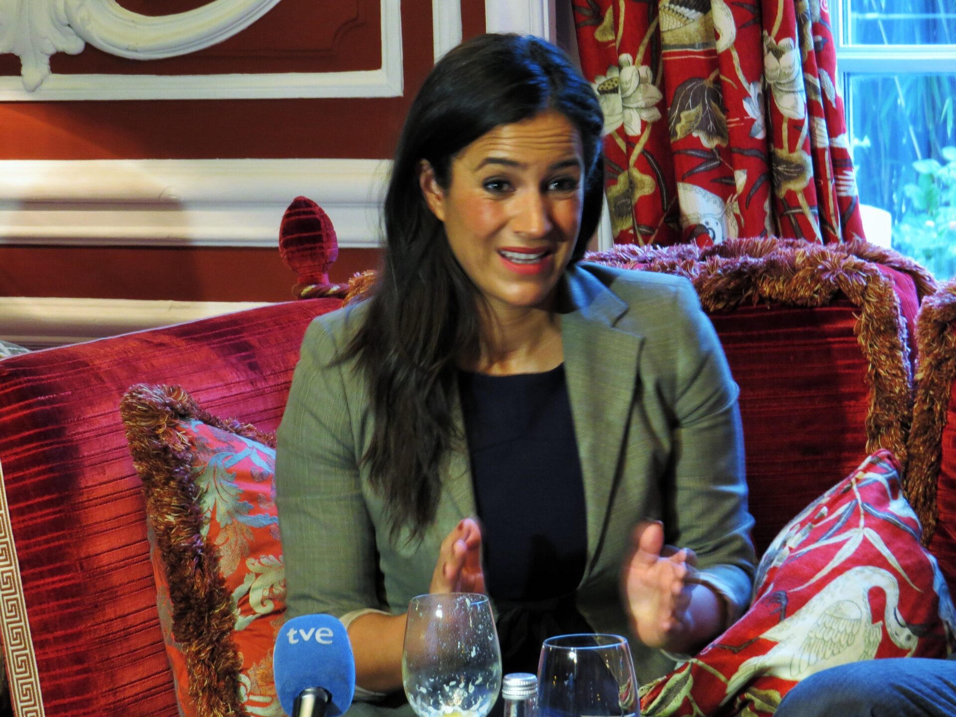 «Tenemos que legitimar el término transparencia»