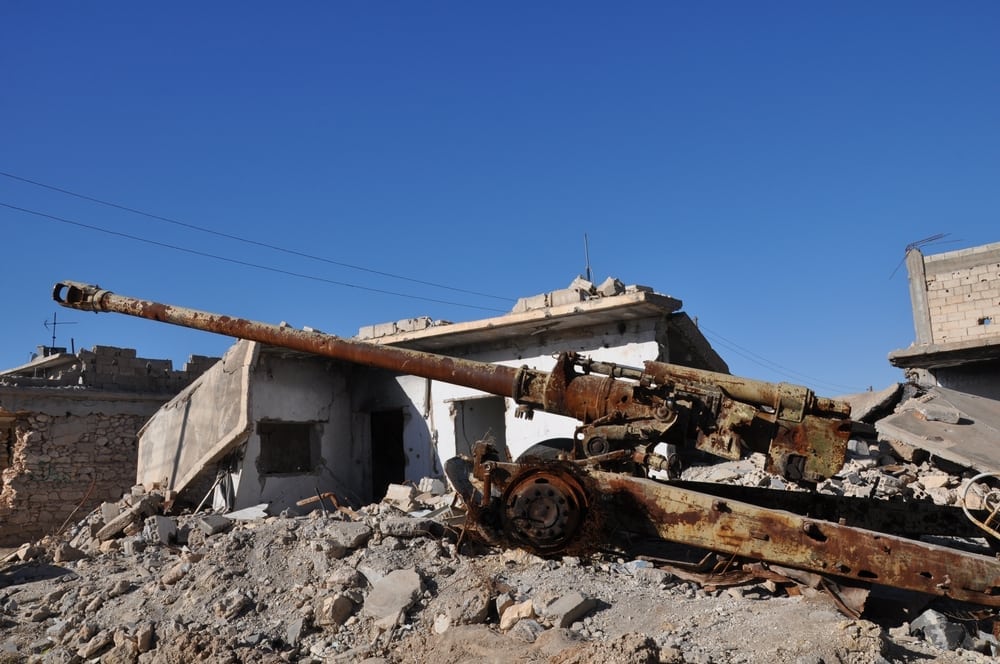 material explosivo sin detonar en Siria
