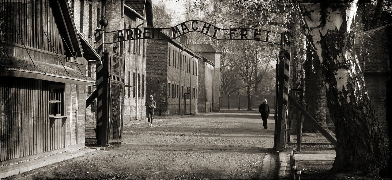 Auschwitz-primo-levi