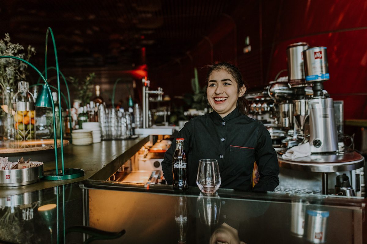 Cocinando un futuro para los jóvenes más vulnerables