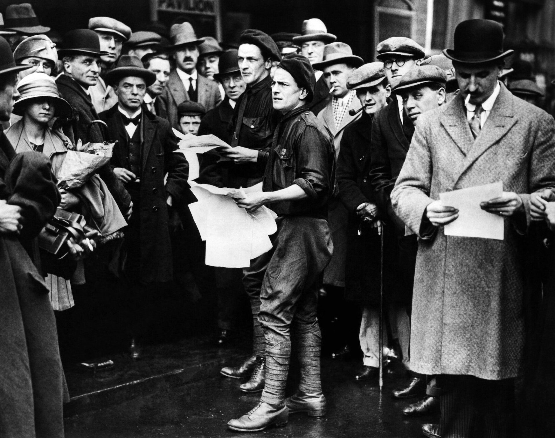 Una opinión pública vulnerable en tiempos de crisis: paralelismos con los años 30