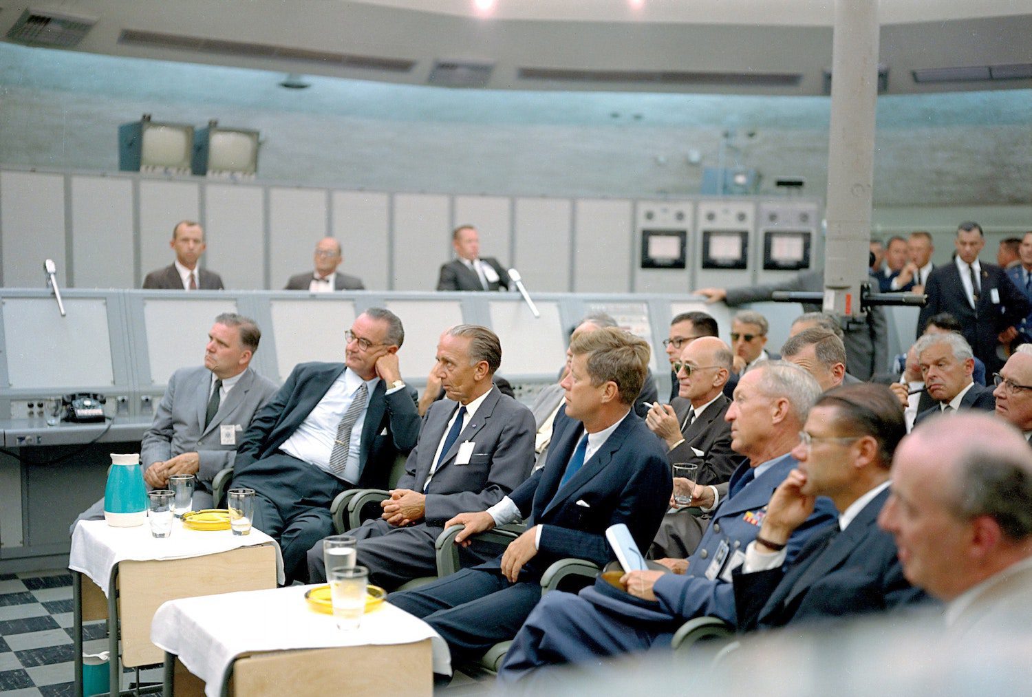 Citemos a Churchill (pero escuchemos a Kennedy)