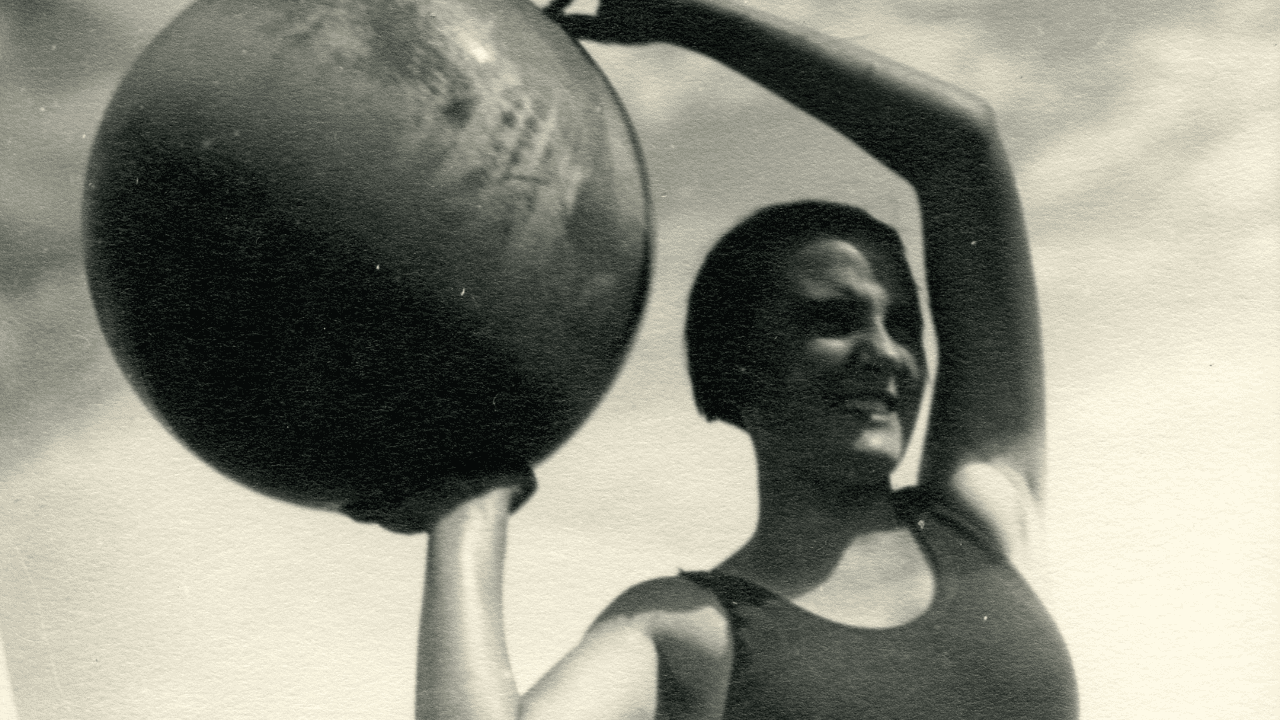 Sin titulo. (Jugadora de pelota. María Teresa Xirau) 1936