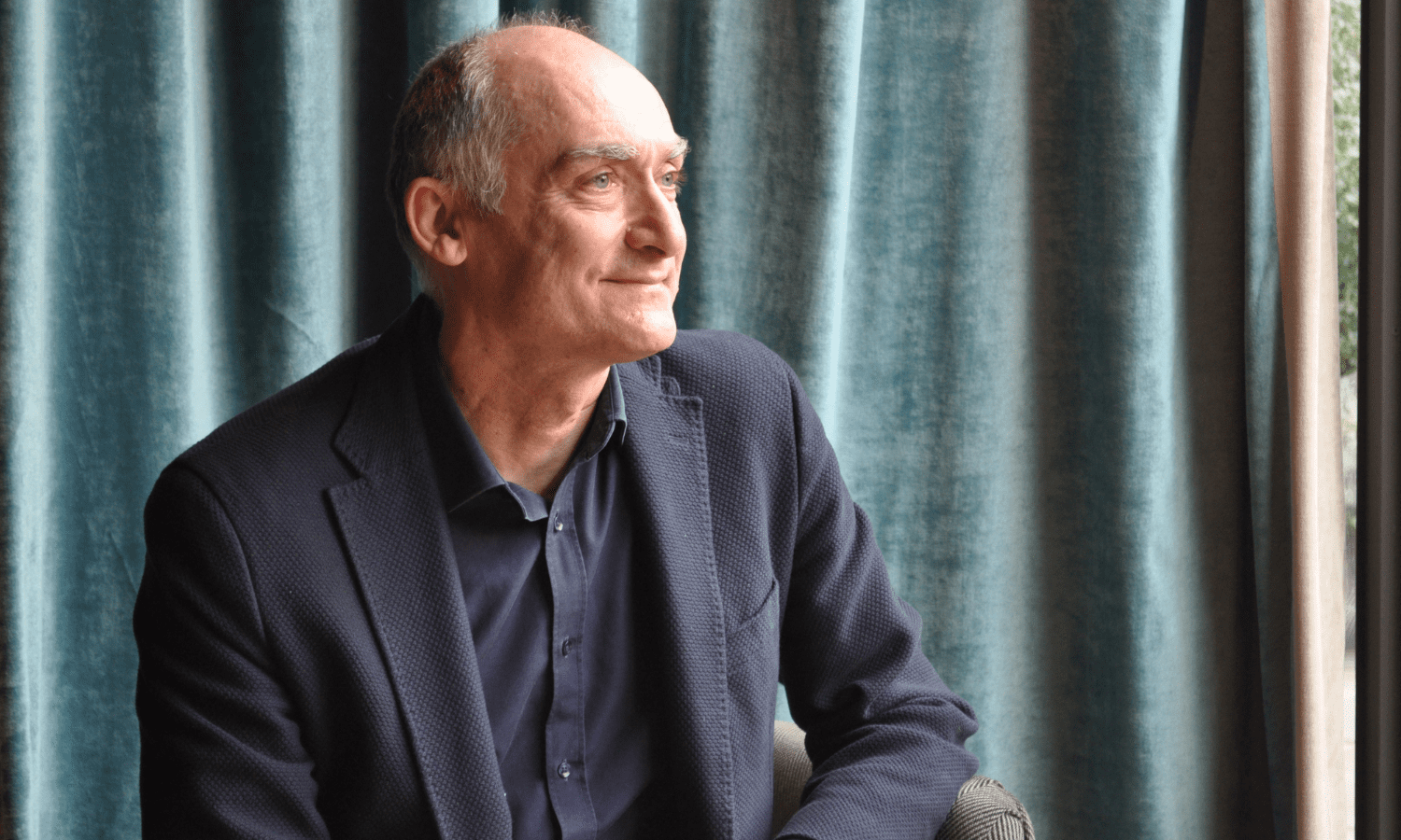 «El pensamiento es acción, quien comprende mejor una situación ya ha empezado a cambiarla»