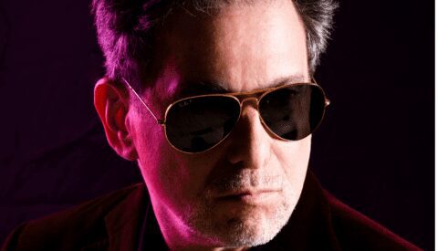 «No guardo rencor a la turba gris y sus antorchas frías»