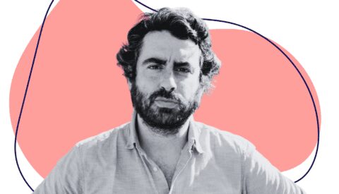 «Hay que aprender a ofenderse para tener más libertad»