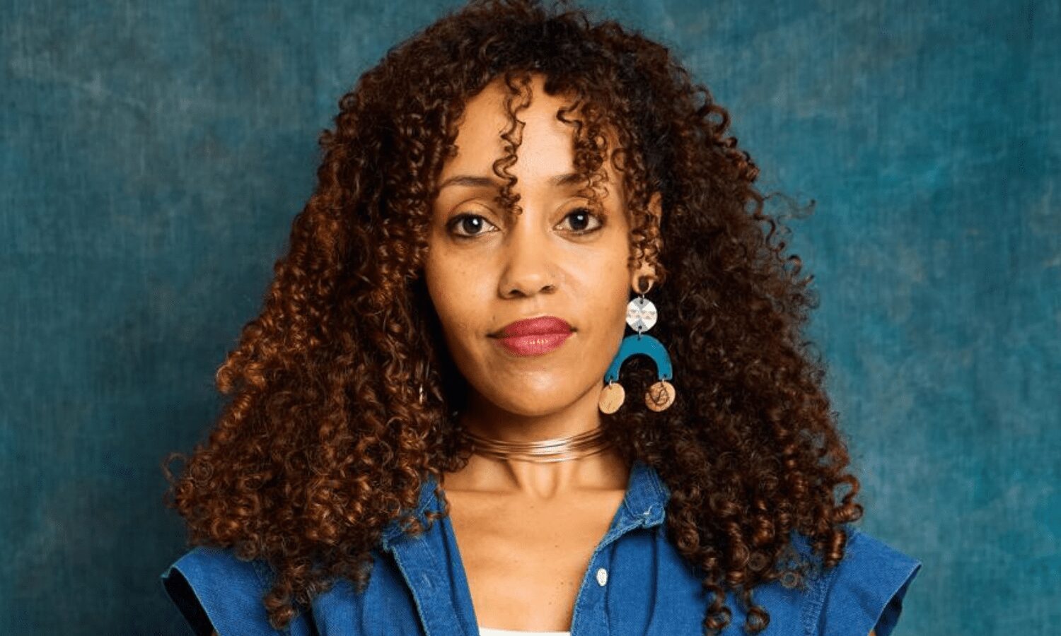 «El sistema está diseñado para disponer de mano de obra barata»