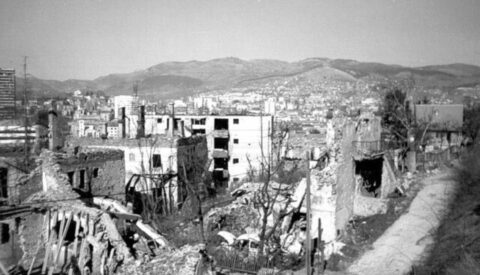 Anatomía psicológica de los cazadores de Sarajevo: el perfil inquietante de quien mata por placer