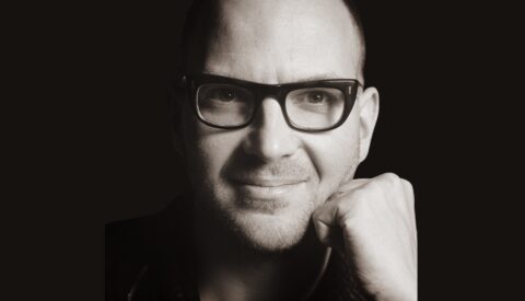 «Las plataformas primero te seducen, luego te atrapan y al final te exprimen»