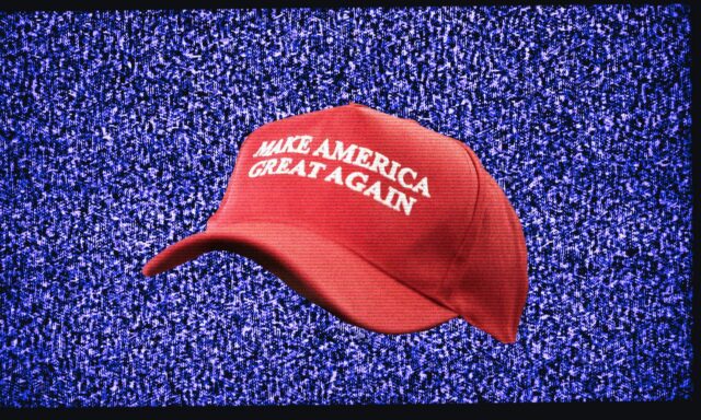 Salvemos al soldado Trump