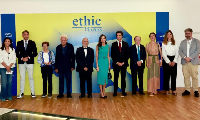 La reina Letizia apuesta por el periodismo humanista de Ethic en su 15 aniversario