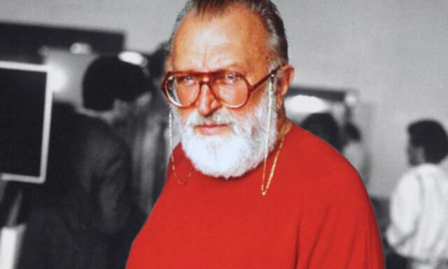 El hombre que desconfiaba de los héroes