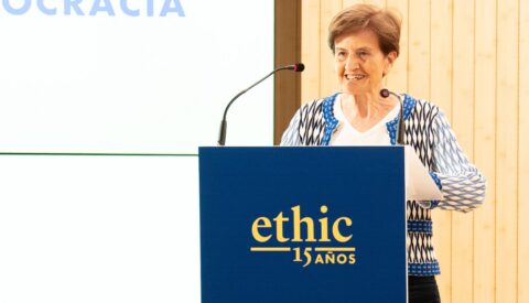 Adela Cortina: «La política no es una cuestión de salvación, sino de justicia»