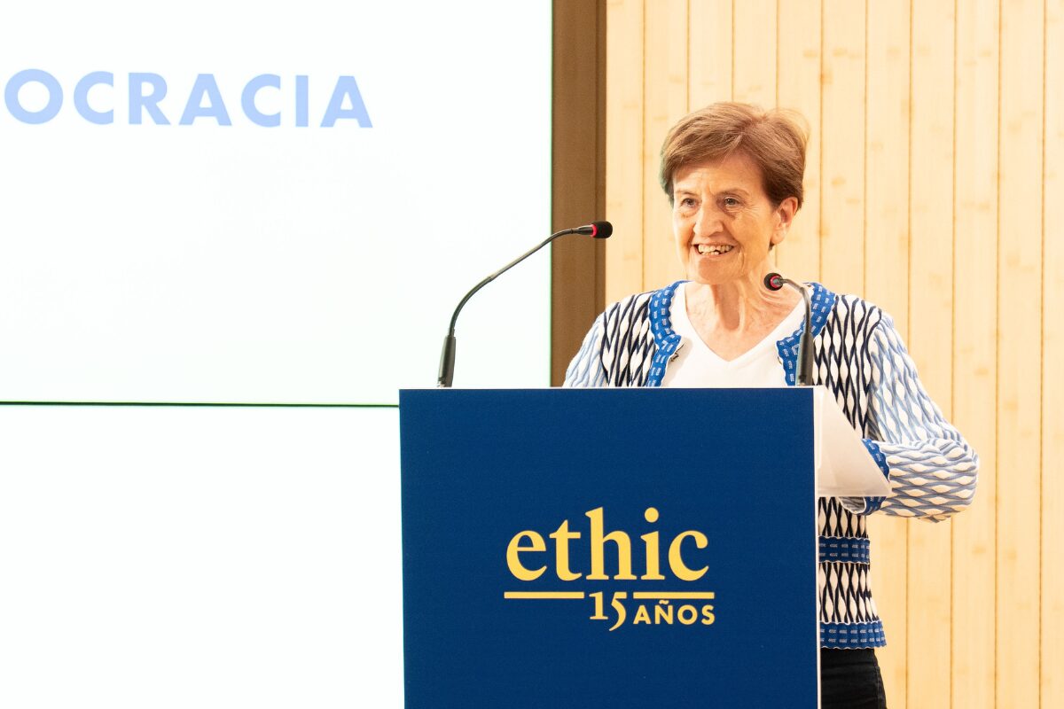 15º aniversario de Ethic | Adela Cortina: «La política no es una cuestión de salvación, sino de justicia»