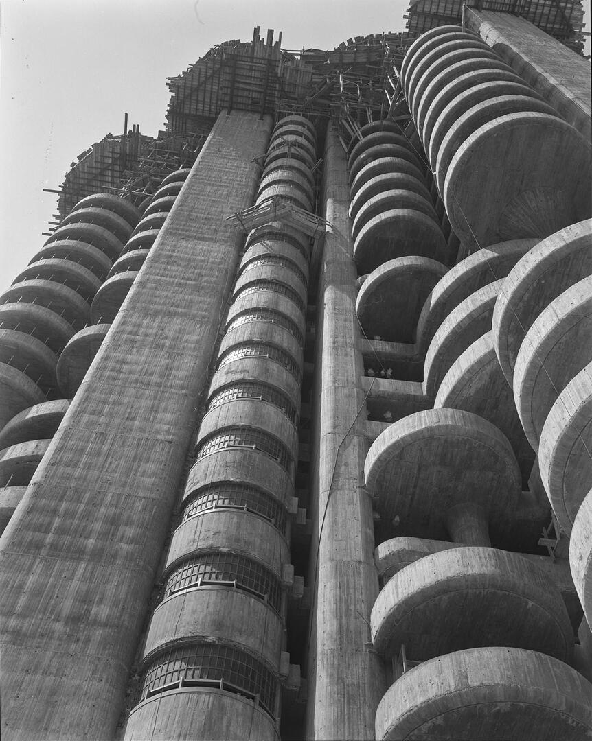 Exterior del edificio de Torres Blancas. 1967